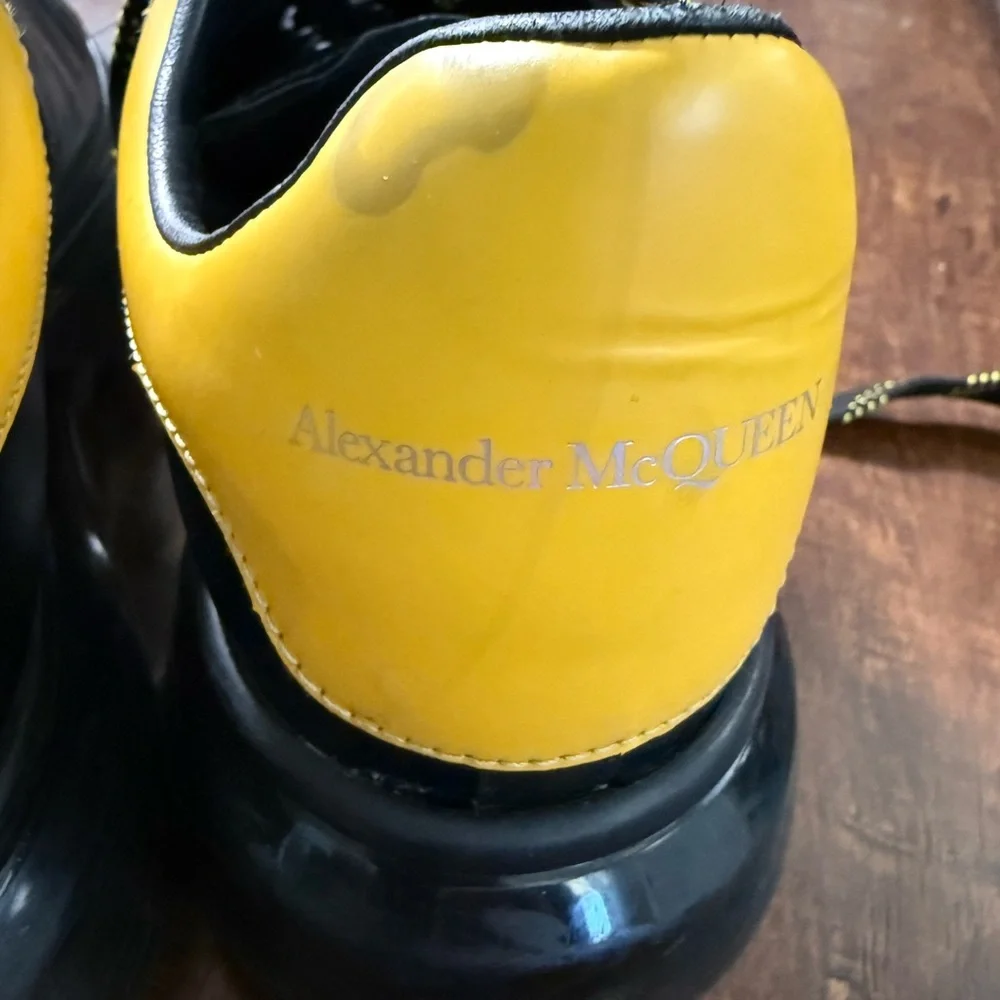Alexander McQueen Black and Yellow Sneakers EU 42 - Picture 7 of 15